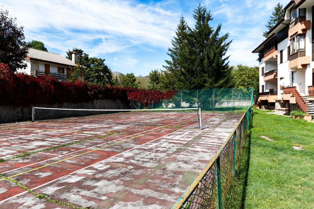 Residence Dei Medici-La Casa Nel Parco Pescasseroli Exterior foto
